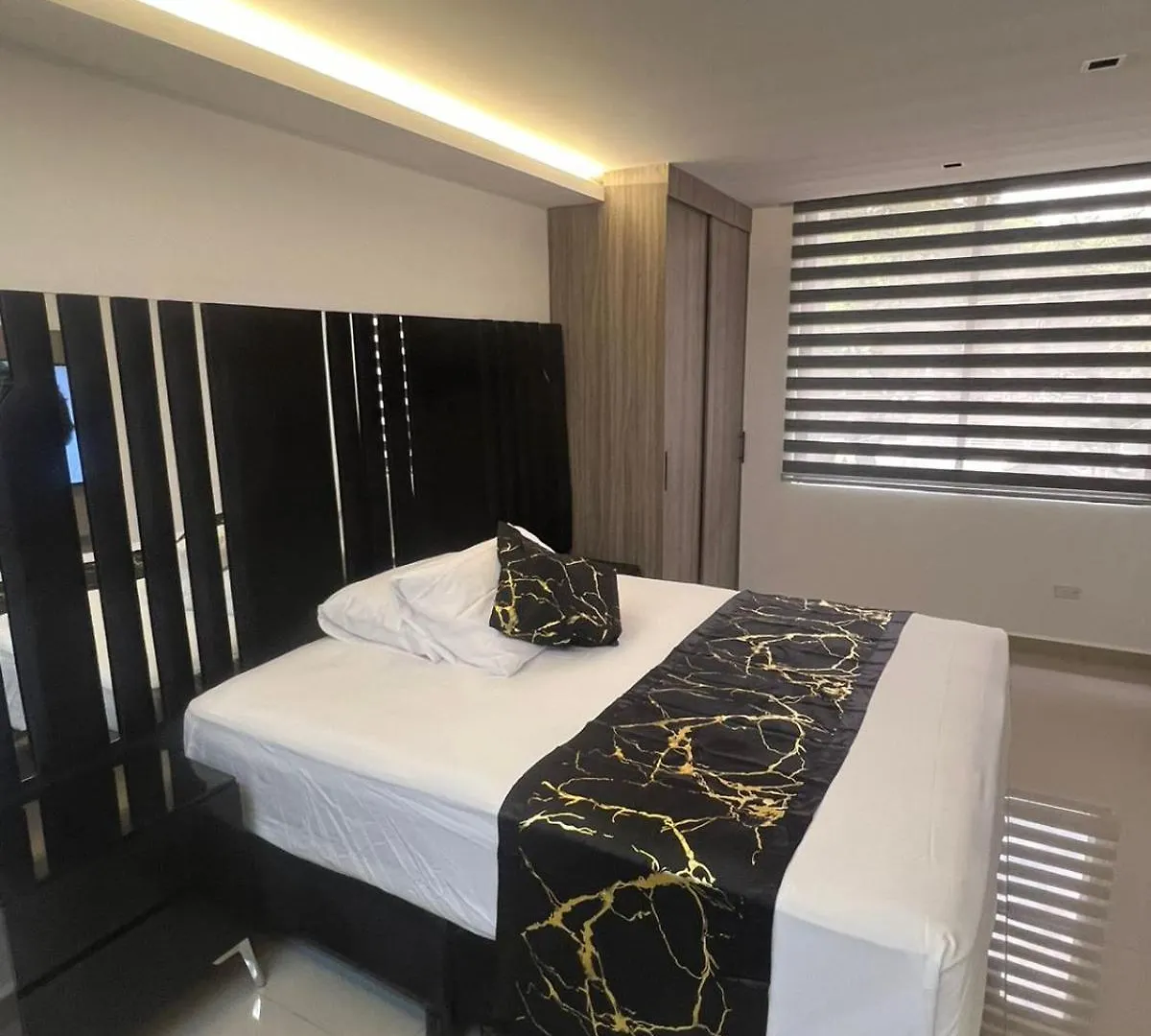 Gama Alta Aparta Suites Cali Κολομβία